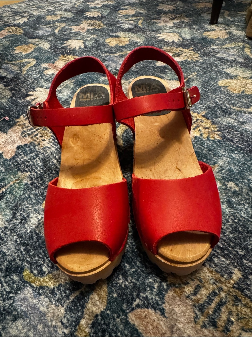 MIA Red Leather Heels - Picture 3 of 6